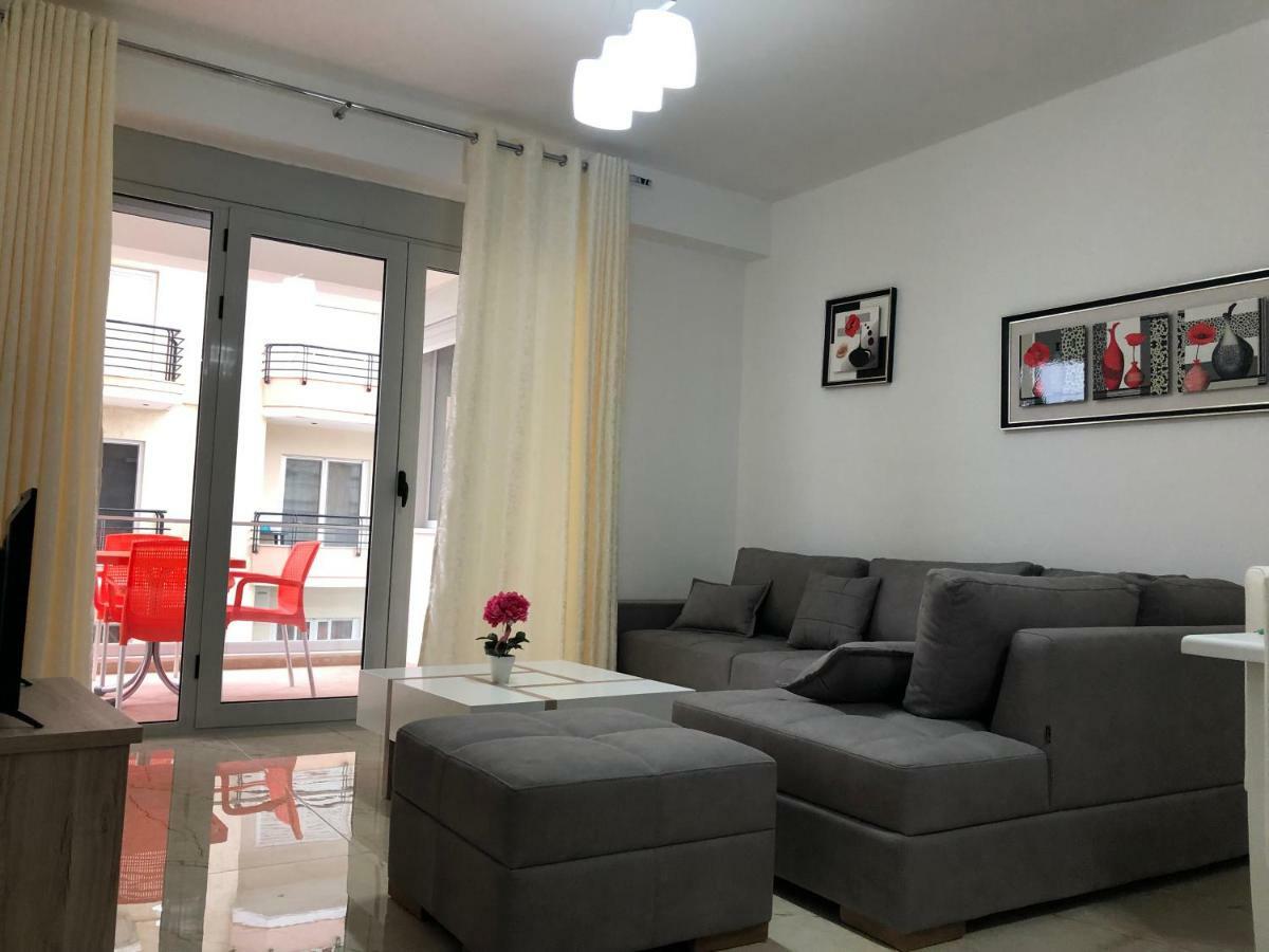 Luxury Sea View Apartaments ซารานเดอ ภายนอก รูปภาพ